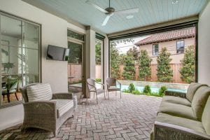 outdoor sitting area